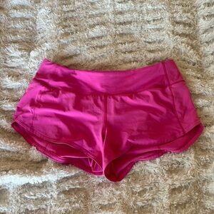 LULULEMON speed up low-rise lined short 2.5" sonic pink💝